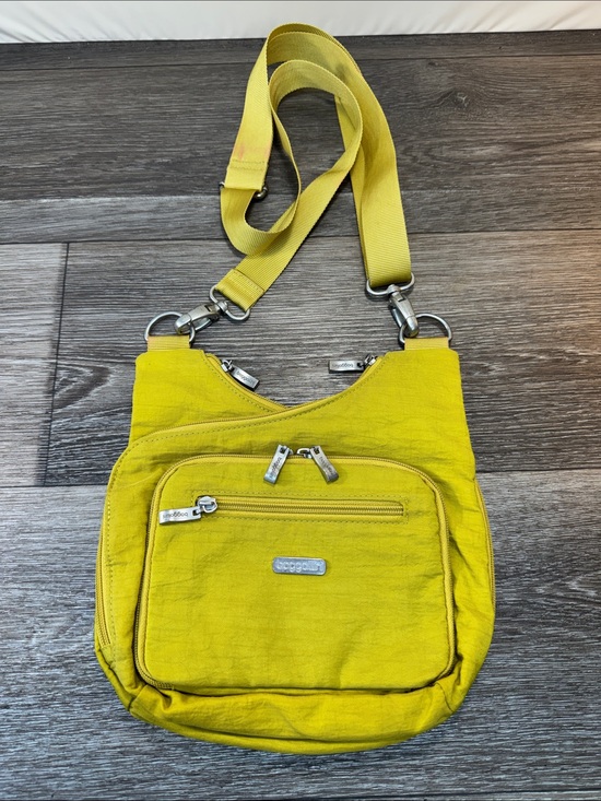 Baggallini Handbags - Baggallini Bright Yellow Crossbody with Adjustable Strap